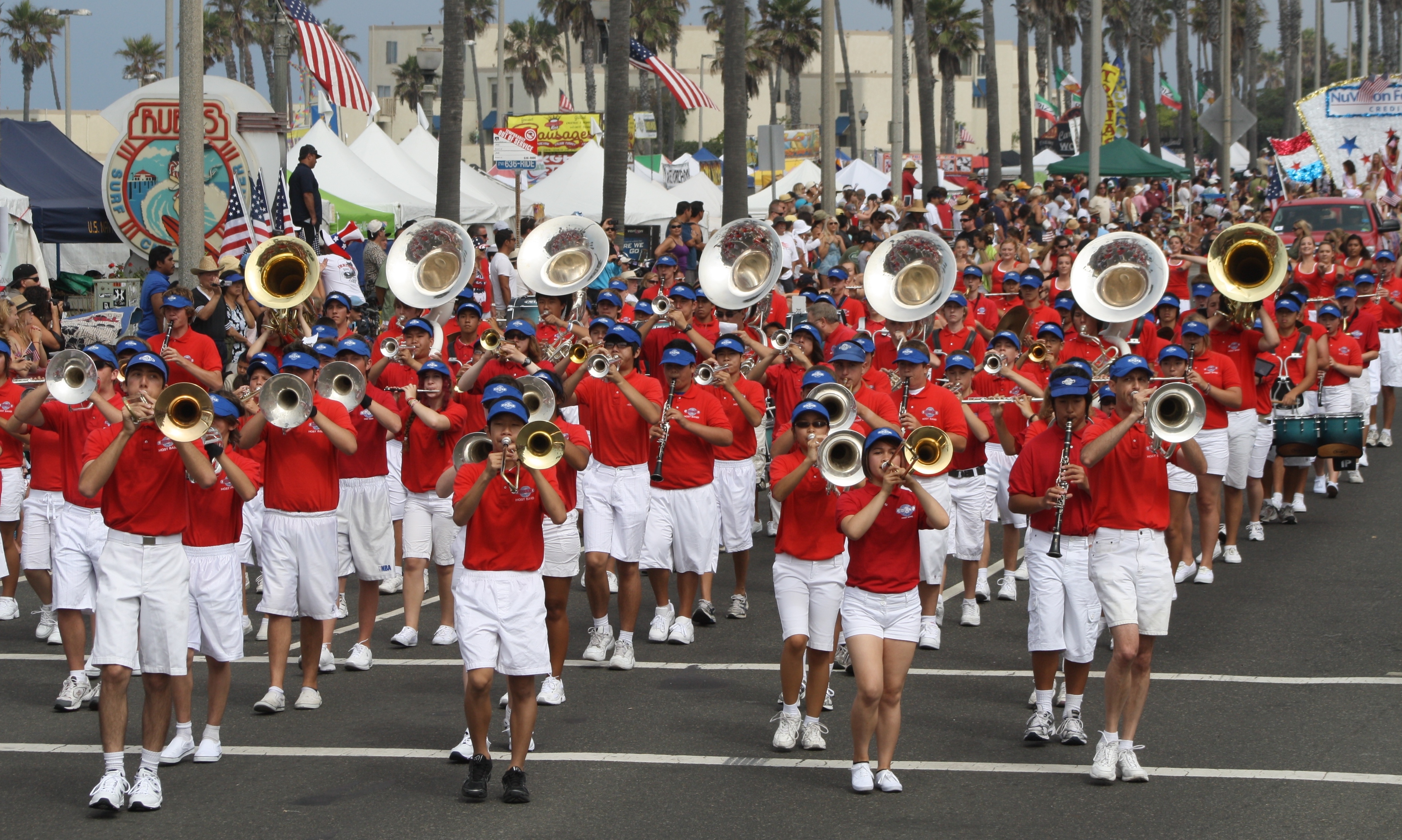 Huntington-Beach-Parade-009