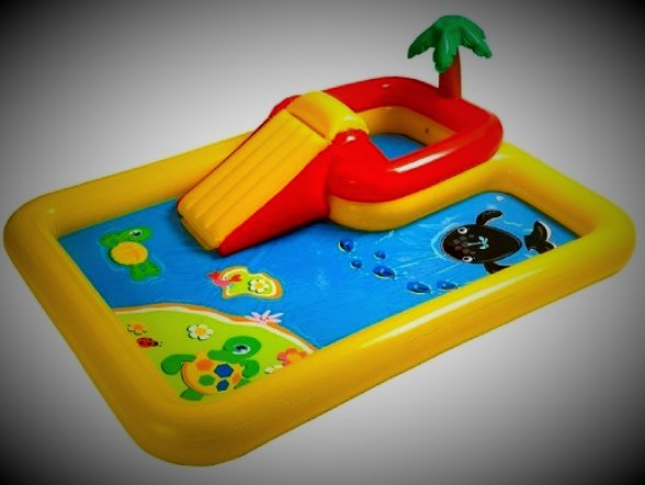 kiddie pool
